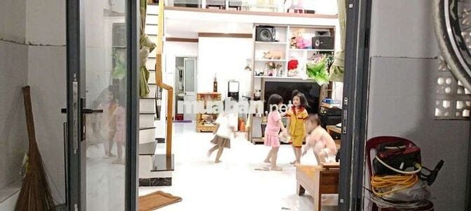 Bán nhà 48m 850tr 2 PN phường tân Khánh TP HCM