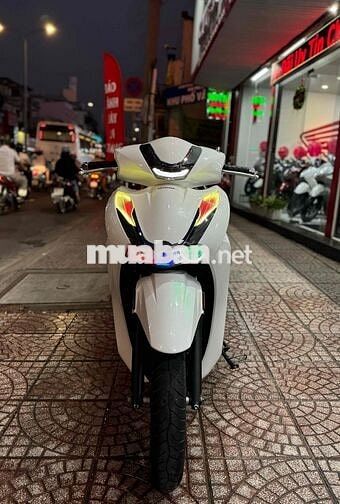 Honda SH350i 2022 Trắng