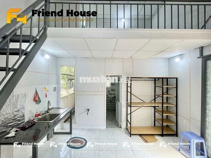 Phòng trệt nhiều cửa sổ trời, gác cao siêu thoáng