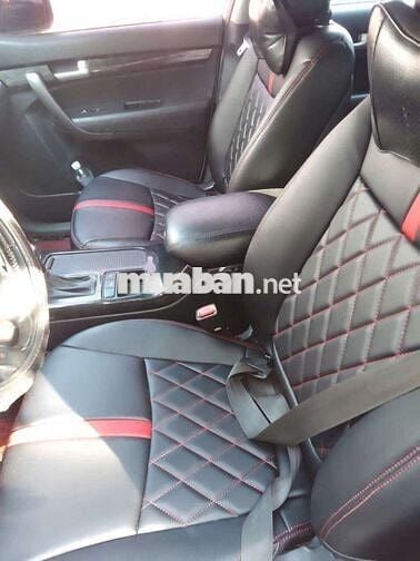 Kia Sorento Trắng 5 chỗ