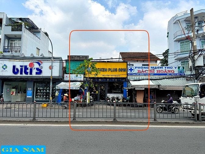BÁN NHÀ 2 MẶT TIỀN TRƯỚC VÀ SAU : 192 BÀ HOM  - P. 13 - Q. 6 