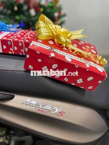 Piaggio Medley 2024 Vàng đồng 5000km