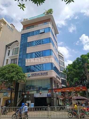 Bán nhà mặt phố Liễu Giai Ba Đình Hà Nội 65 tỷ. DT gân 100m2 nhà 6 tần