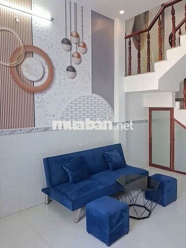 Nhà đẹp chắc chắn 4x10 m giá 1 ty450 còn TL