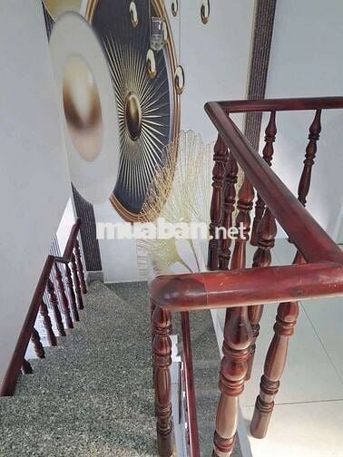 Nhà đẹp chắc chắn 4x10 m giá 1 ty450 còn TL