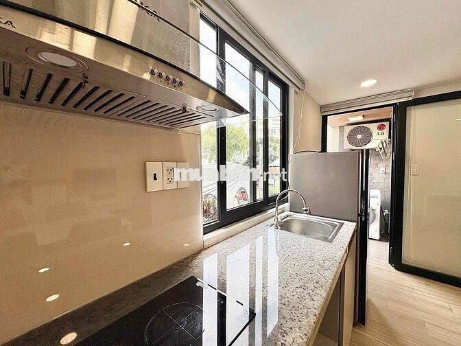 🎉CĂN HỘ DỊCH VỤ MINI ĐẦY ĐỦ NỘI THẤT - THOÁNG MÁT -KHU TRUNG TÂM SátQ1