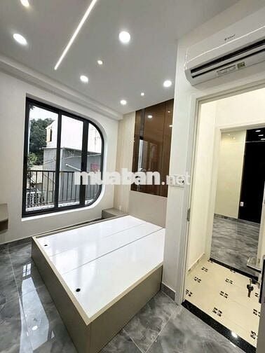 ⭐45m2- 2 Tầng -4 Phòng ngủ -Gần Emart - 5tỷ050