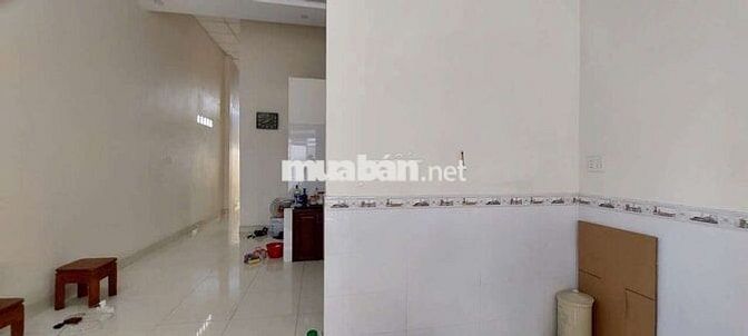 Cần bán gấp nhà đẹp  Đông Hưng Thuận