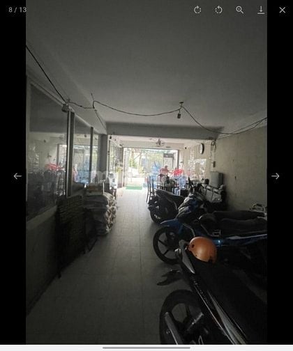 Bán nhà KDC Trung Son dt 12x20m nhà 5 tầng đường 15m giáp bờ sông.