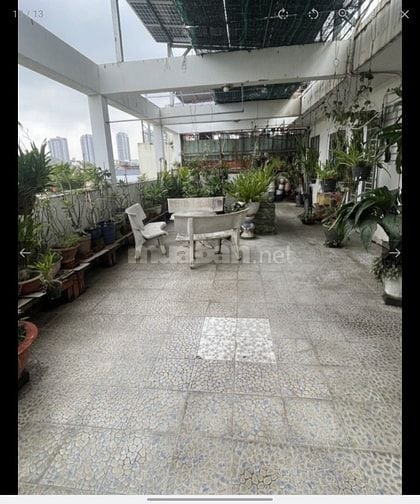 Bán nhà KDC Trung Son dt 12x20m nhà 5 tầng đường 15m giáp bờ sông.