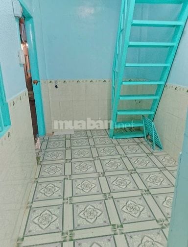 Cho thuê nhà riêng tại Đoàn Văn Bơ, 4 triệu, 20m2, hàng hiếm tại Q4,