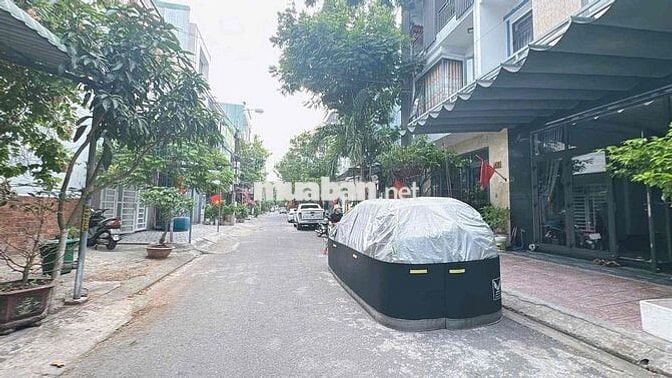 Bán Đất ( Tặng Nhà C4 ) MT đường Hoà Minh 14