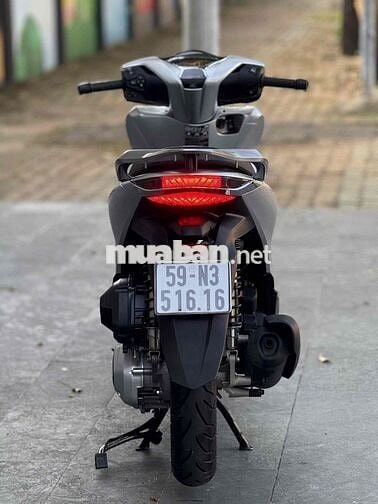 SH 150i ABS 2022 MIX BẠC POSCHE BSTP LƯỚT