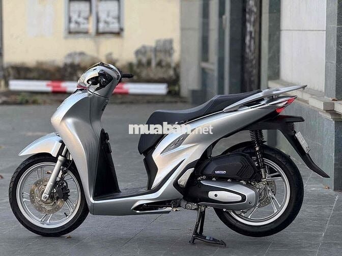 SH 150i ABS 2022 MIX BẠC POSCHE BSTP LƯỚT