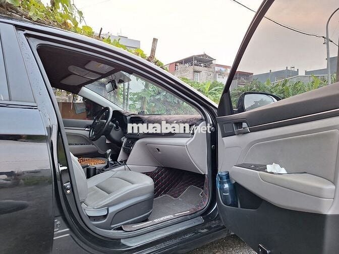 Hyundai Elantra 2016 Gia đình 86000 km
