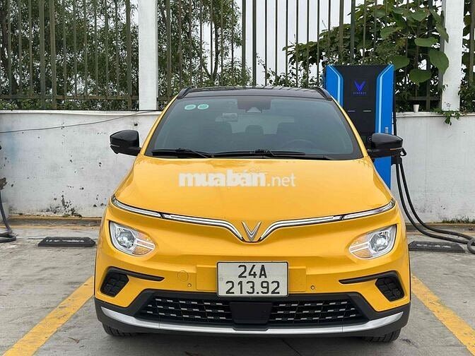VinFast VF e34 2022 Vàng