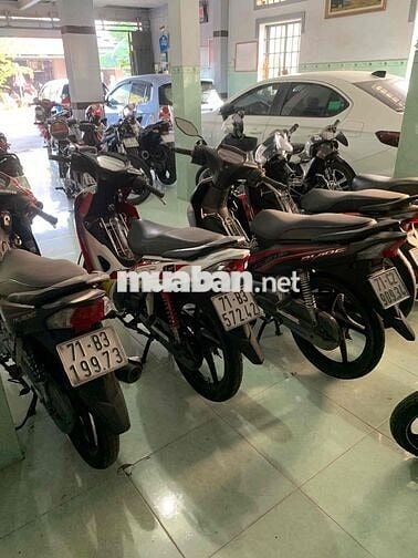 Honda Blade 2018 Đỏ trắng