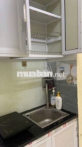 Cho thuê tập thể tầng 1 phố Minh Khai - 1 ngủ & 1 khách - 5 triệu