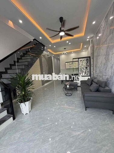 Cần tiền xoay vốn, bán nhanh căn lầu hoàn thiện, giá thương lượng