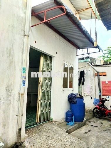 Phòng trọ 50m2 (trệt 25m2, gác 25m2), Hoàng Diệu 2 Thủ Đức  Ngân Hàng