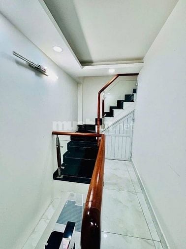 Sốt 40 độ nhà Lê Tự Tài, PN - nhà đẹp, hẻm to thông thiện chí giảm to 