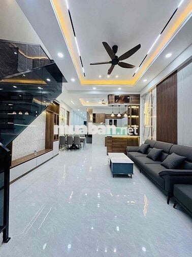 CHÍNH CHỦ ĐI ĐỊNH CƯ CẦN BÁN GẤP NHÀ MẶT TIỀN CHỢ TÂN HIỆP TÂN UYÊN