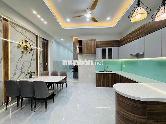 CHÍNH CHỦ ĐI ĐỊNH CƯ CẦN BÁN GẤP NHÀ MẶT TIỀN CHỢ TÂN HIỆP TÂN UYÊN