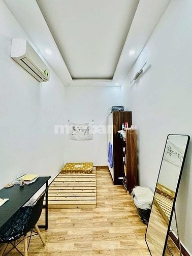 Sốt 40 độ nhà Lê Tự Tài, PN - nhà đẹp, hẻm to thông thiện chí giảm to 