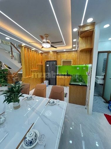 Nhà Đẹp 4 tầng 5,5m x13m.hẻm 9m đường hiệp Thành 07, P. hiệp thành q12