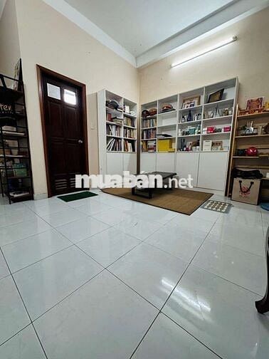 NHÀ VỊ TRÍ NHỘN NHỊP - ĐÔNG ĐÚC TIỆN ÍCH ĐẦY ĐỦ ĐƯỜNG TÔ KÍ QUẬN 12