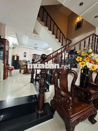 NHÀ VỊ TRÍ NHỘN NHỊP - ĐÔNG ĐÚC TIỆN ÍCH ĐẦY ĐỦ ĐƯỜNG TÔ KÍ QUẬN 12