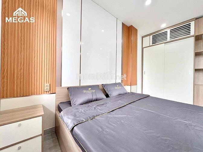 CĂN HỘ BAN CÔNG SIÊU THOÁNG MỚI XÂY NGAY ETOWN CỘNG HOÀ