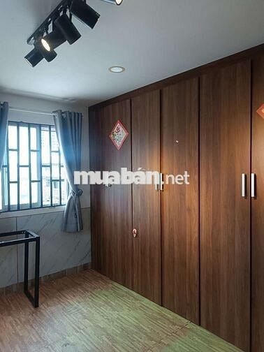 Cho thuê căn hộ 120m2 có 03 PN full nội thất mặt tiền 69 trần quý