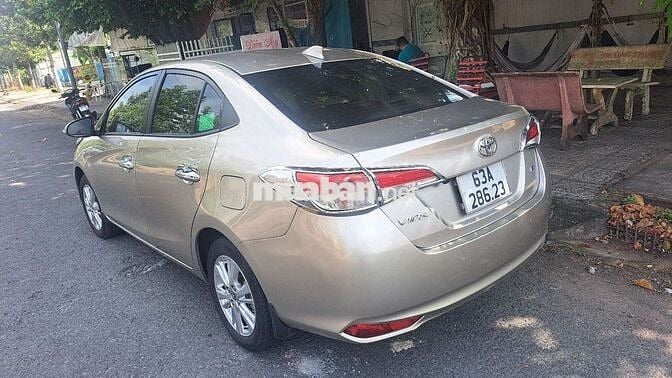 Toyota Vios 2020 Vàng cát