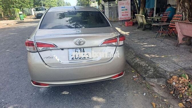 Toyota Vios 2020 Vàng cát