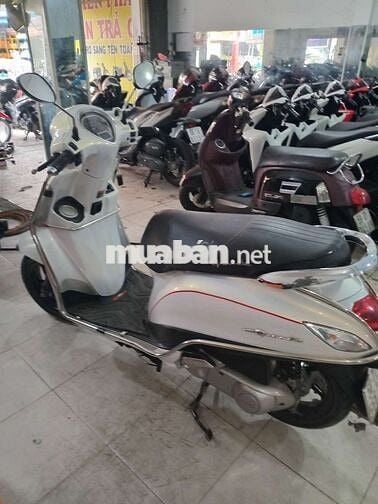 Yamaha Grande màu Trắng