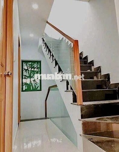 Nhà 1 Trệt 2 Lầu 3PN 4x15m Hẻm Xe Hơi Huỳnh Tấn Phát - Bình Thuận