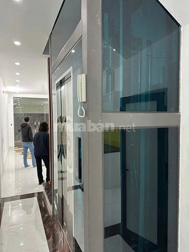 Bán nhà Xuân La ,ô tô vào nhà ,ngõ  kinh doanh,có thang máy, giá 16 tỷ