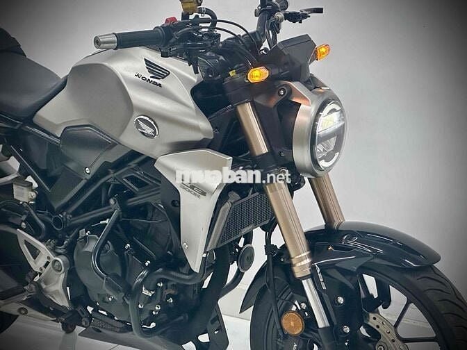 HONDA CB300R DATE 2019
