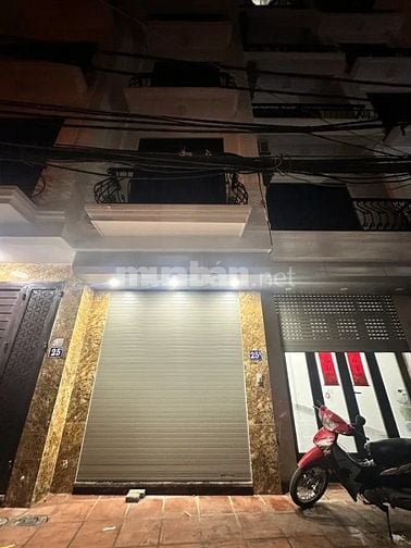 Bán nhà Xuân La ,ô tô vào nhà ,ngõ  kinh doanh,có thang máy, giá 16 tỷ