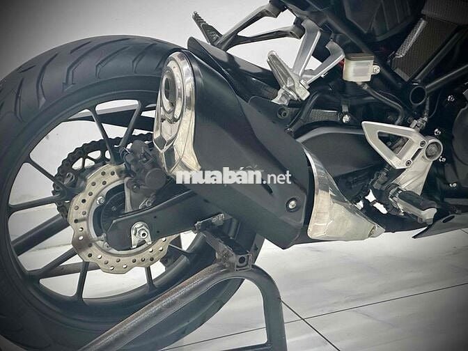 HONDA CB300R DATE 2019