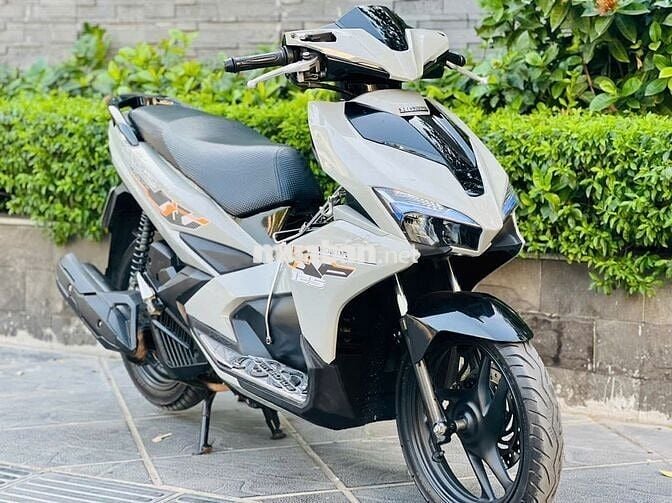HONDA AIR BLADE 125FI XÁM NGUYÊN BẢN XE BIỂN 29