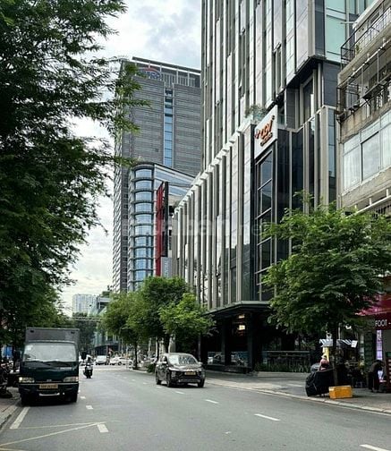 Bán Vị trí cực đẹp MT Phường Bến Nghé, DT 9,55×23m nở hậu 17m, 378 tỷ