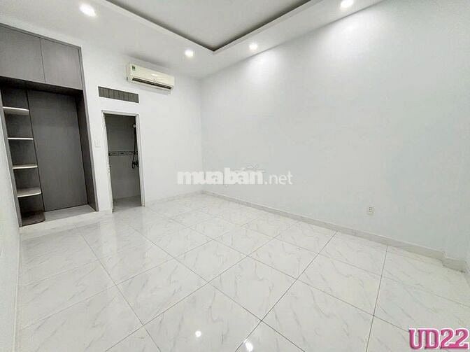 PHÒNG MỚI TOANH KẾ CAO ĐẲNG ĐIỆN LỰC