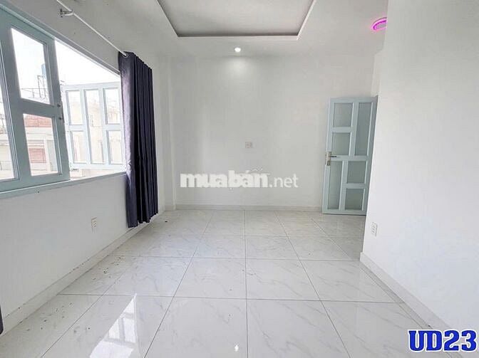 PHÒNG MỚI TOANH KẾ CAO ĐẲNG ĐIỆN LỰC