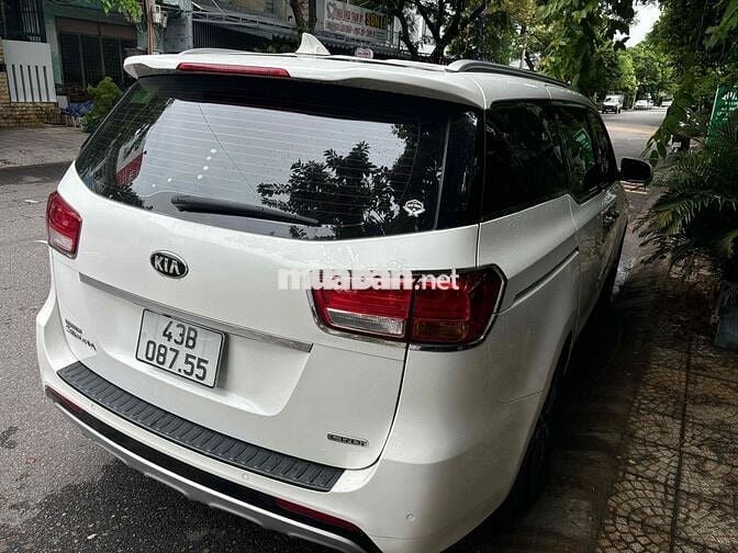 Kia Sedona 2015 2.2L DATH - 120000 km