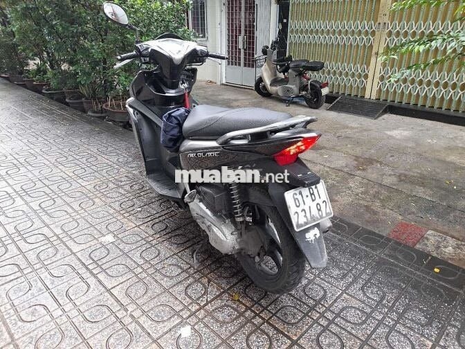 Honda Air Blade FI 2012 Đen-Xám