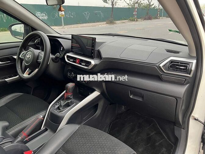 Toyota Raize 2021 Trắng 44000 km rất mới