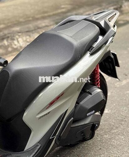 Honda SH 160i ABS 2024 Xám xi măng