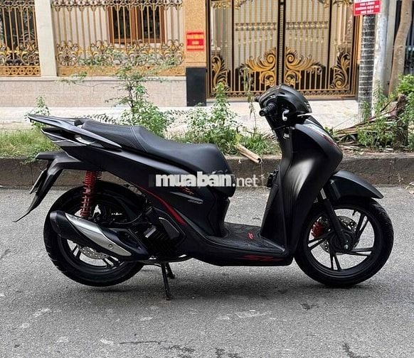 Honda SH 160i ABS 2024 Đen 1000 km